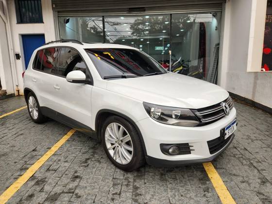 VOLKSWAGEN TIGUAN 1.4 TSI 16V TURBO GASOLINA 4P DSG
